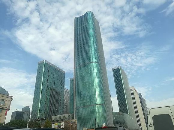 五星酒店开进中国“圣诞小城”