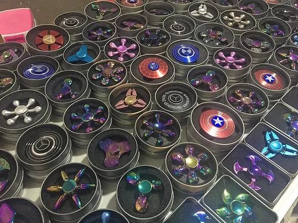 五星酒店开进中国“圣诞小城”